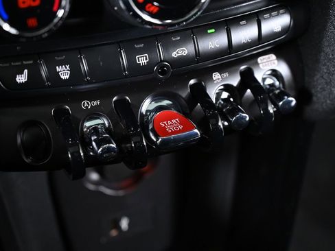 Used 2021 MINI Cooper S w/ 6.5" Touchscreen Package FWD image 21