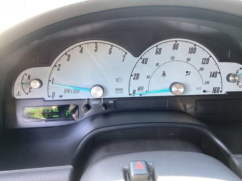 Used 2002 Ford Thunderbird RWD image 15