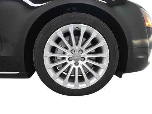 Used 2014 Audi A8 L 3.0T image 24