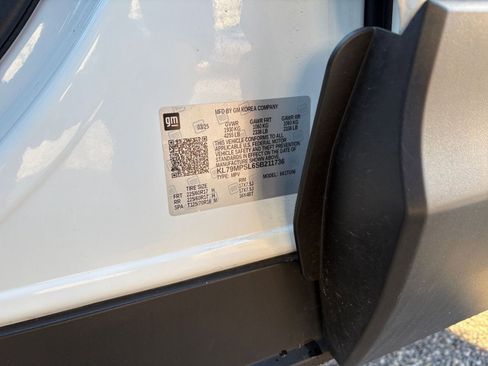 Used 2025 Chevrolet TrailBlazer LT image 27