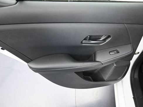 Used 2024 Nissan Sentra SV image 28