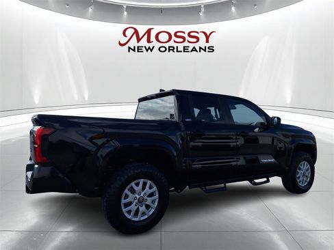 Used 2024 Toyota Tacoma SR5 image 5