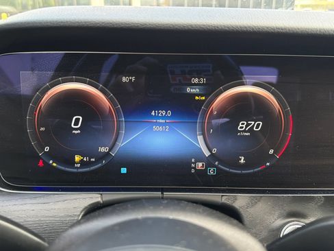 Used 2023 Mercedes-Benz E 350 4MATIC Sedan image 2