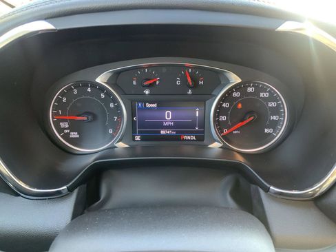 Used 2019 Chevrolet Blazer LT image 16