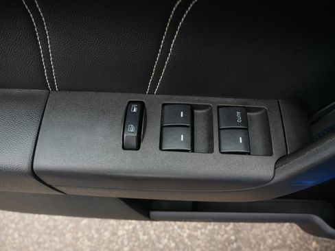 Used 2011 Ford Focus SEL FWD image 20