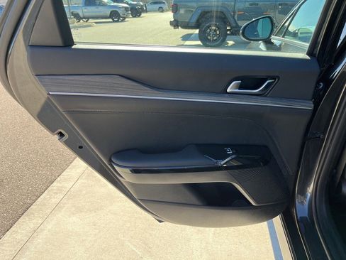 Used 2025 Kia K5 EX image 18