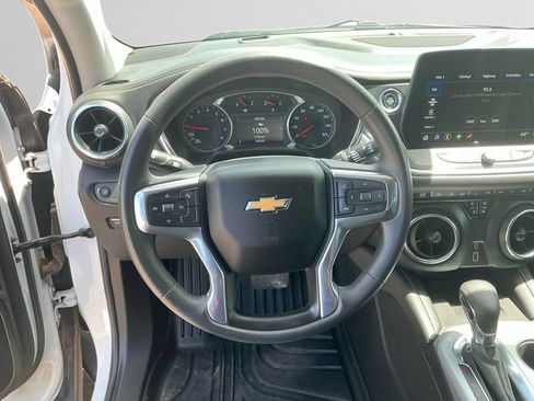 Used 2024 Chevrolet Blazer LT w/ Convenience Package FWD image 12