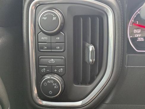 Used 2019 Chevrolet Silverado 1500 LT w/ All-Star Edition image 27