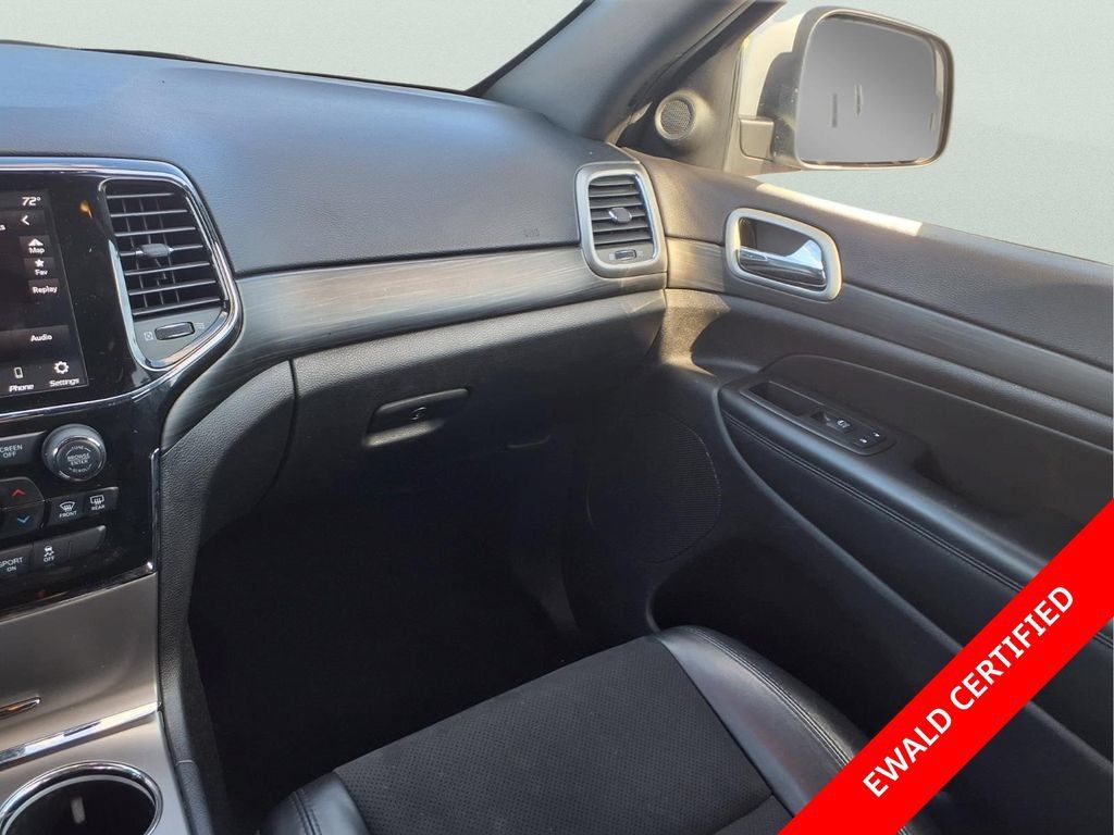 Used 2021 Jeep Grand Cherokee Altitude AWD/4WD image 20