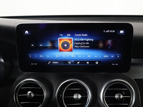 Used 2022 Mercedes-Benz GLC 300 GLC 300 image 41