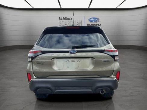 Used 2025 Subaru Forester Touring image 7