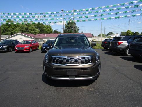 Used 2021 Kia Telluride S AWD/4WD image 2