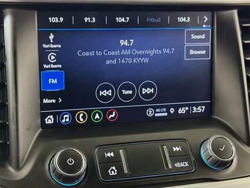 Used 2023 GMC Acadia SLT image 13