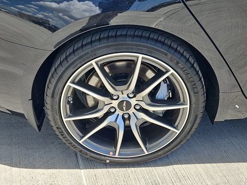 Used 2026 Genesis G70 2.5T Prestige RWD image 5
