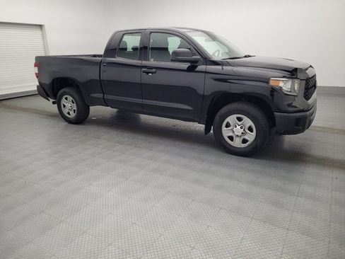 Used 2018 Toyota Tundra SR image 11
