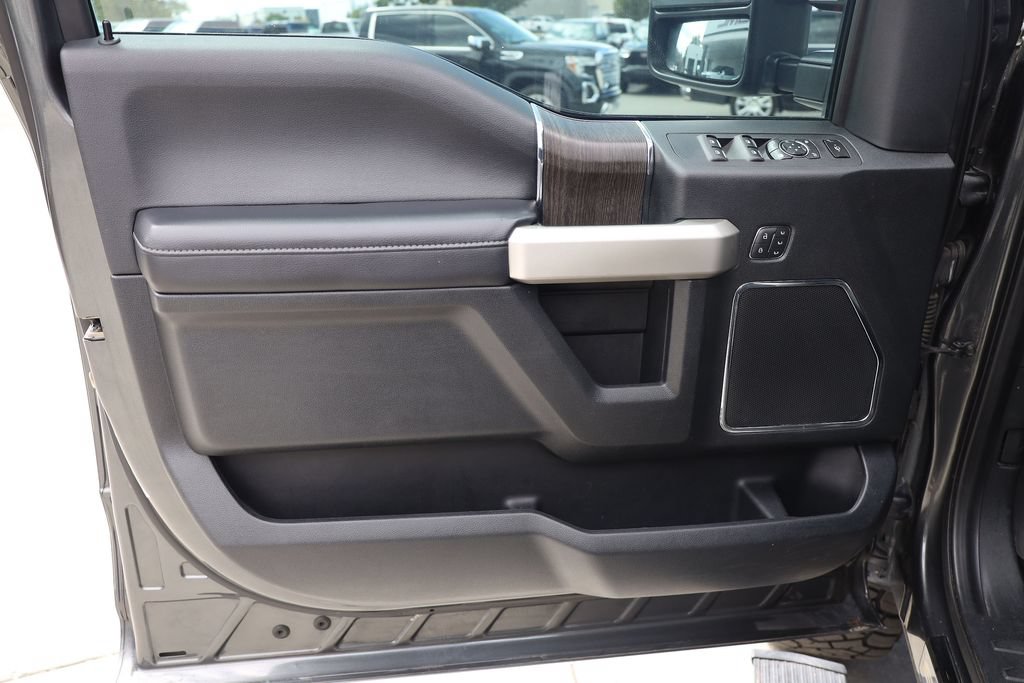 Used 2020 Ford F250 Lariat AWD/4WD image 10