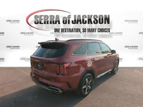 Certified 2022 Kia Sorento S w/ Panoramic Sunroof Package FWD image 8