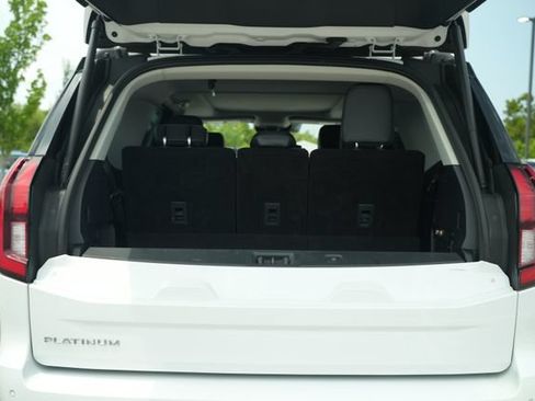 Used 2025 Ford Expedition Platinum AWD/4WD image 21