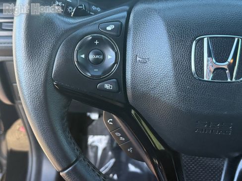 Certified 2019 Honda HR-V Sport image 17