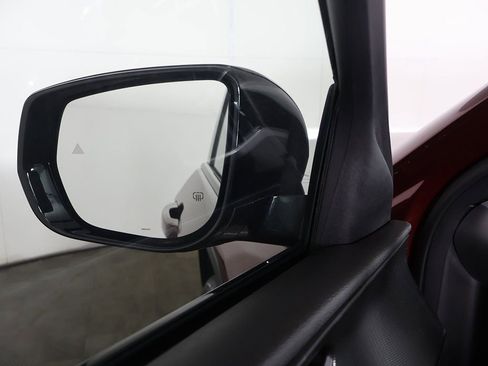 Used 2023 Jeep Grand Cherokee L Laredo image 37