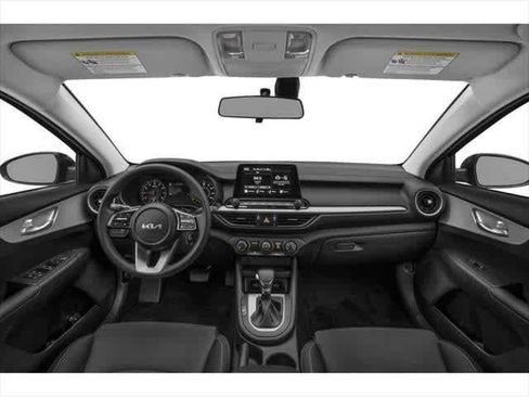 Used 2024 Kia Forte LXS FWD image 5