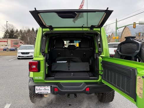 Certified 2025 Jeep Wrangler Rubicon 392 image 34