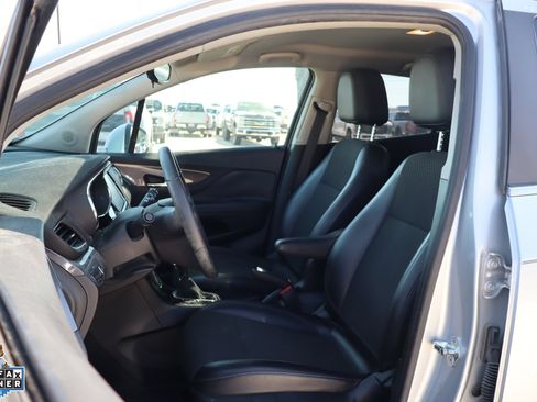 Used 2018 Buick Encore Preferred FWD image 11