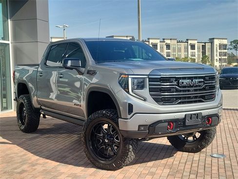 Used 2024 GMC Sierra 1500 AT4 w/ Technology Package image 31