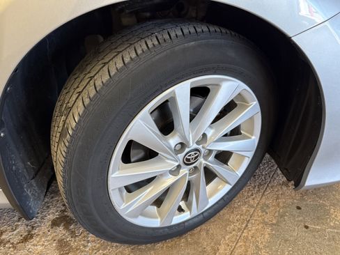 Used 2024 Toyota Camry LE FWD image 12