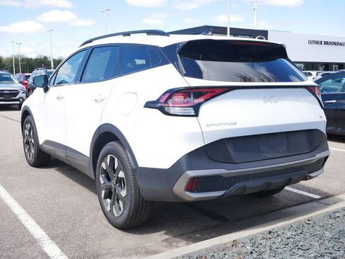 Used 2023 Kia Sportage X-Line AWD/4WD image 4