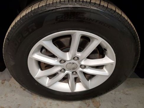 Used 2014 Dodge Journey SXT w/ Flexible Seating Group image 28