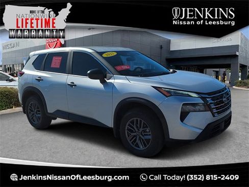 Certified 2025 Nissan Rogue S image 1