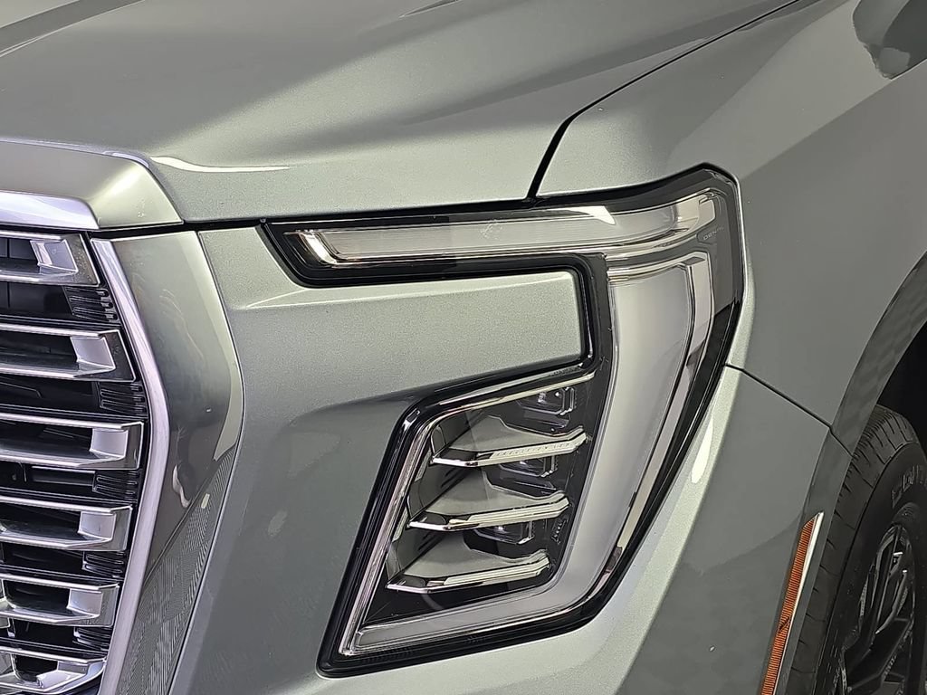 Used 2026 GMC Yukon XL Denali AWD/4WD image 27