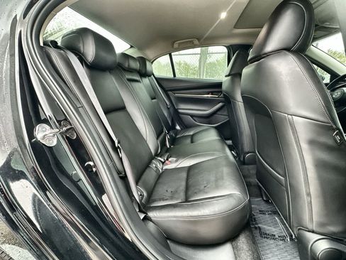 Used 2025 MAZDA MAZDA3 s image 19