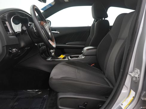 Used 2015 Dodge Charger SXT w/ Rallye Group image 21