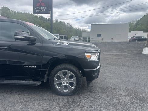 Used 2022 RAM 1500 Big Horn AWD/4WD image 2
