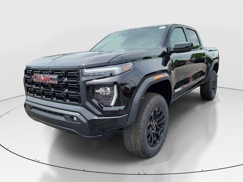New 2026 GMC Canyon Elevation w/ Convenience Package AWD/4WD image 2