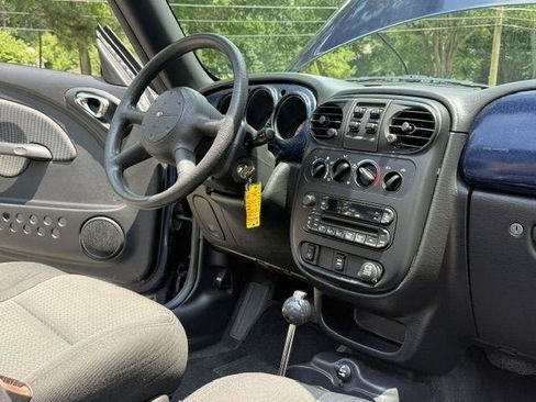 Used 2005 Chrysler PT Cruiser Convertible FWD image 15