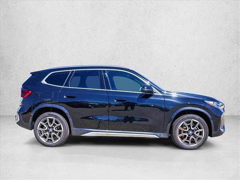 Used 2026 BMW X1 xDrive28i w/ Technology Package AWD/4WD image 4