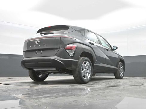 New 2026 Hyundai Kona SE image 28