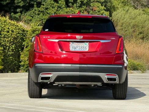 Used 2022 Cadillac XT5 Premium Luxury FWD image 11