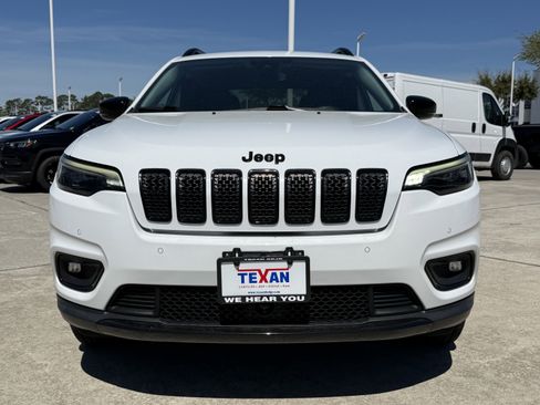 Used 2023 Jeep Cherokee Altitude Lux image 10