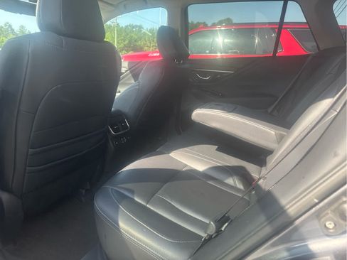 Used 2023 Subaru Outback Limited AWD/4WD image 18