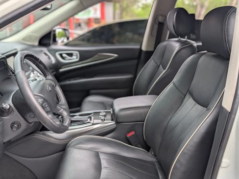 Used 2020 INFINITI QX60 Luxe w/ Essential Package FWD image 13