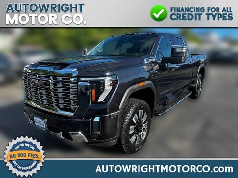 Used 2026 GMC Sierra 2500 Denali w/ Technology Package AWD/4WD image 1