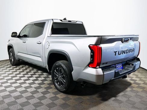 Used 2025 Toyota Tundra SR5 w/ SR5 Convenience Package AWD/4WD image 5