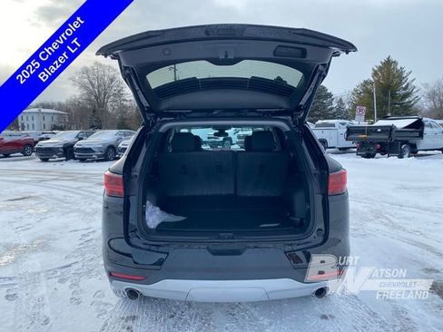 New 2025 Chevrolet Blazer LT w/ Convenience Package image 14
