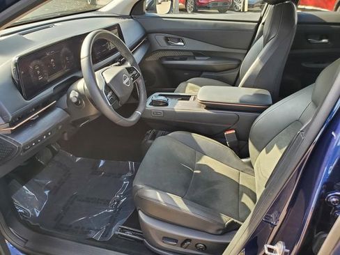 Used 2023 Nissan Ariya FWD image 13