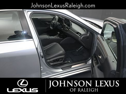 Used 2022 Lexus ES 350 F Sport image 10