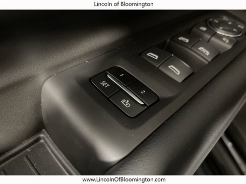 Used 2024 Chevrolet Tahoe High Country image 34